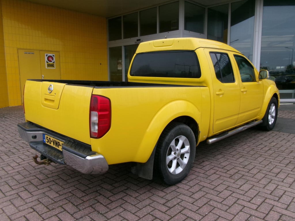 Nissan Navara 2.5 dci dubb.cab. (lees tekst!!)