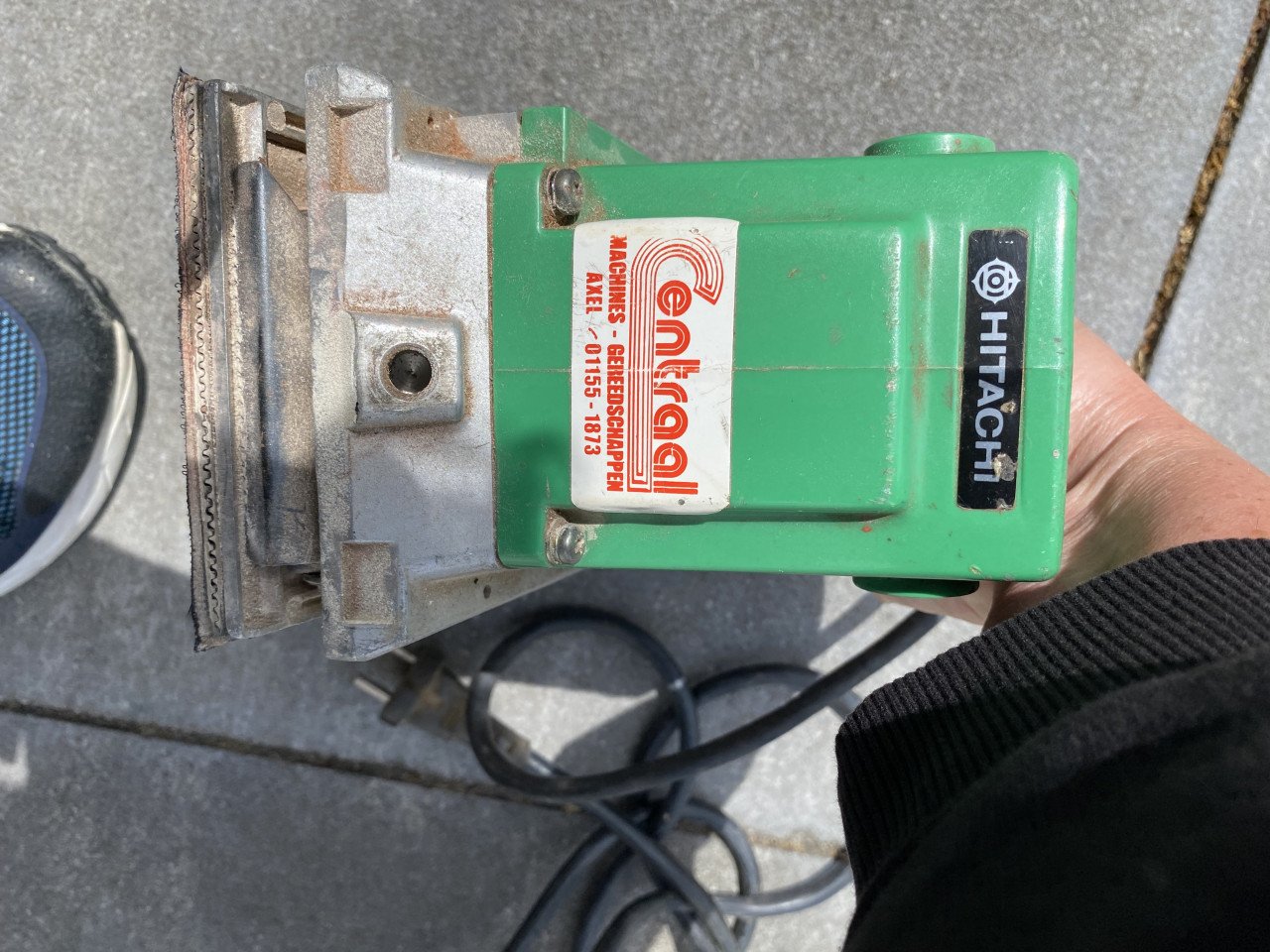 Vlakschuurmachine Hitachi