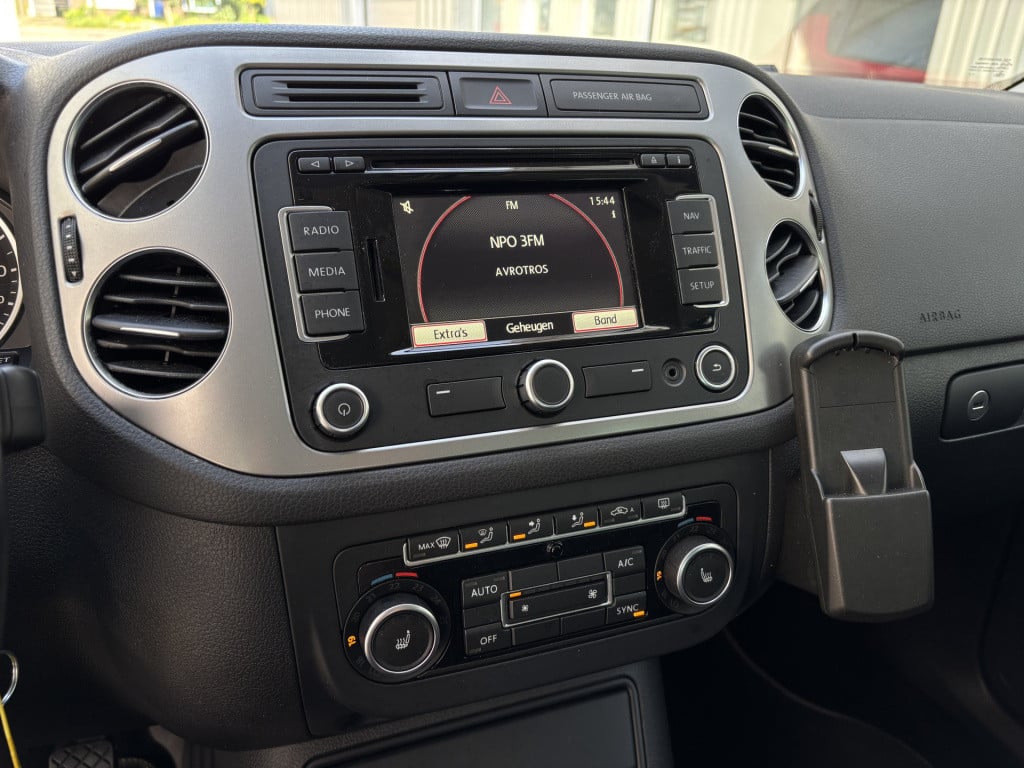 Volkswagen Tiguan 1.4 tsi sport&style/trekhaak 1800kg