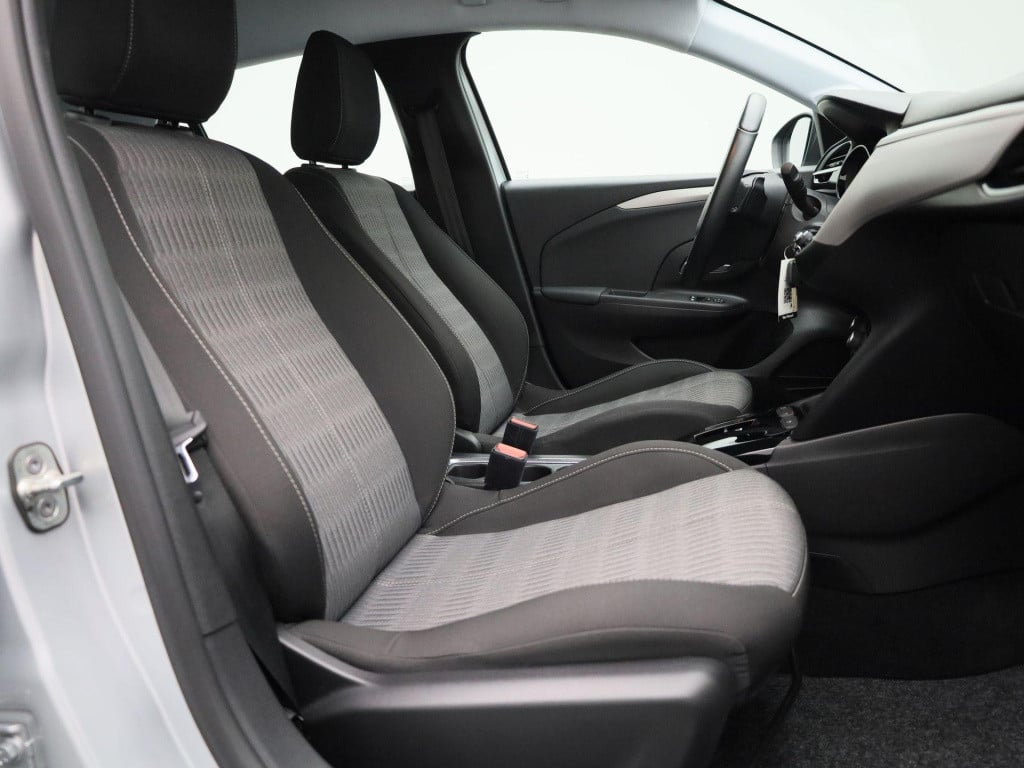 Opel Corsa 1.2 edition | automaat | lmv | parkeer sensoren | dab | airco | 