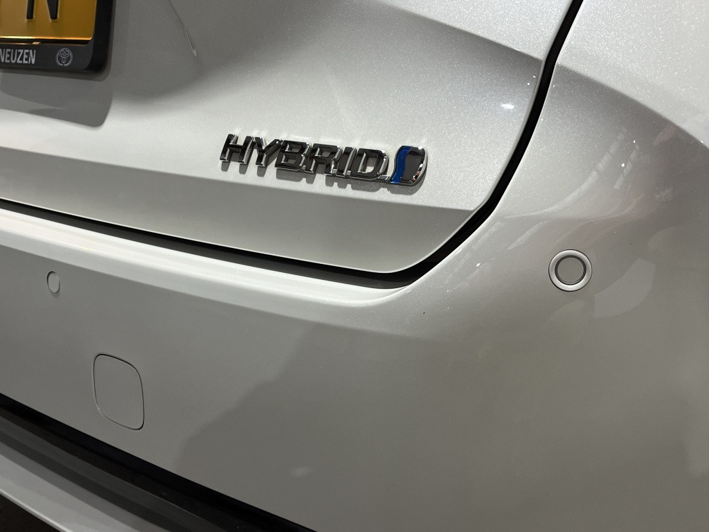 Toyota Corolla Touring Sports 2.0 hybrid executive | navi | bsm | camera |