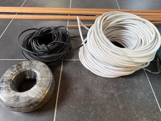 Restant coax video bewakingskabel met voedingsader en signaalkabel