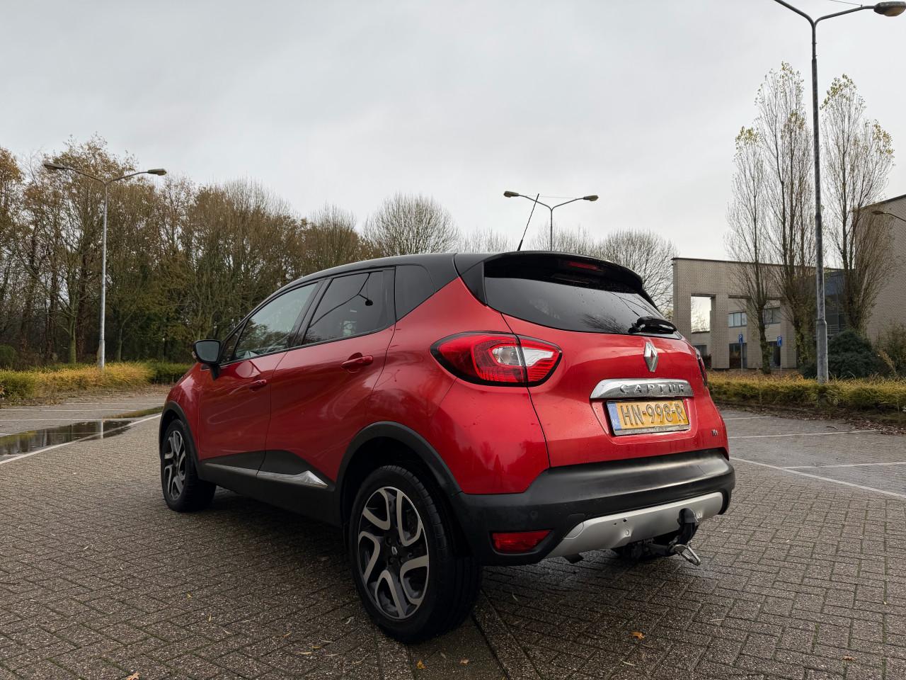Renault Captur 0.9 Limitee Helly Hansen | Apk | Nap | Cruise | Airco | Navi