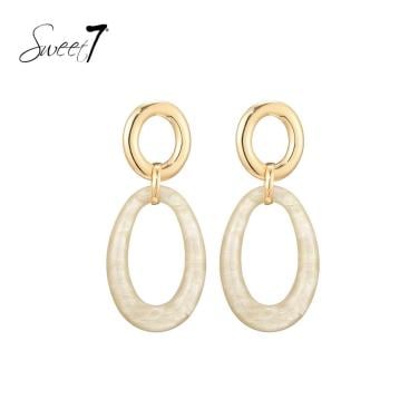Oorbellen met ovale hanger en goudkleurige ring
