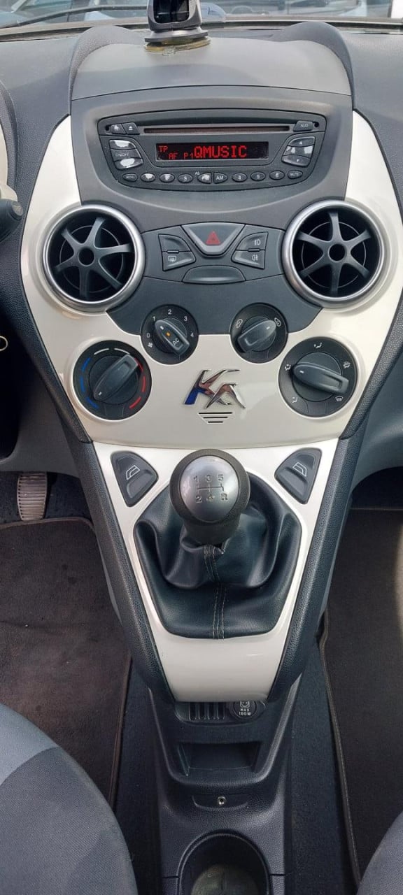 Ford KA 1.2 titanium