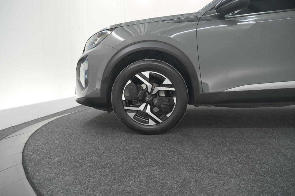 Peugeot 2008 puretech 130 eat8 allure | 360 camera | adaptieve cruise contr