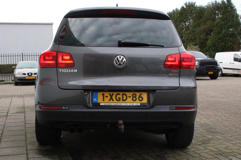 Volkswagen Tiguan 1.4 tsi sport&style + trekhaak electrisch wegklapbaar