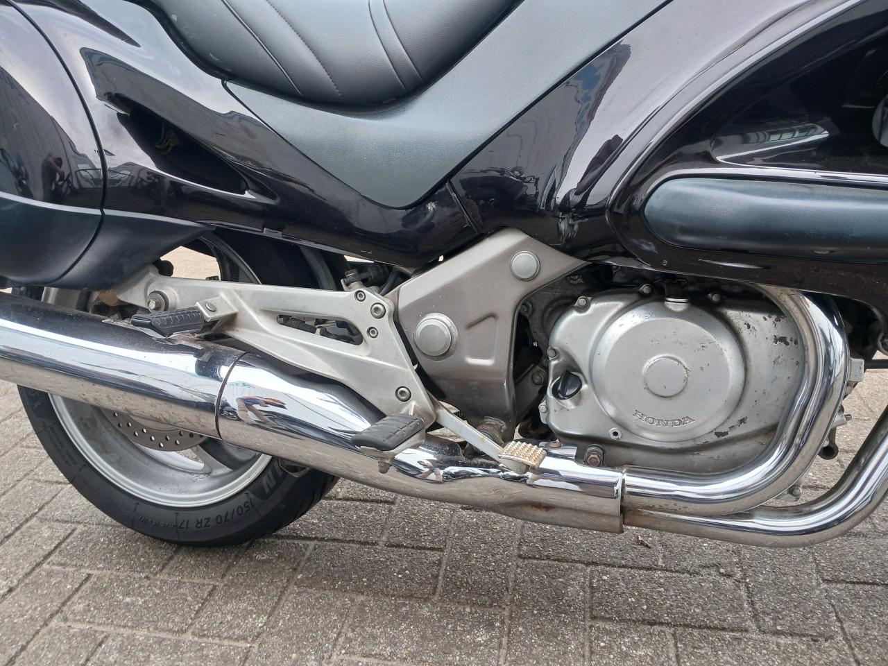 Honda Deauville