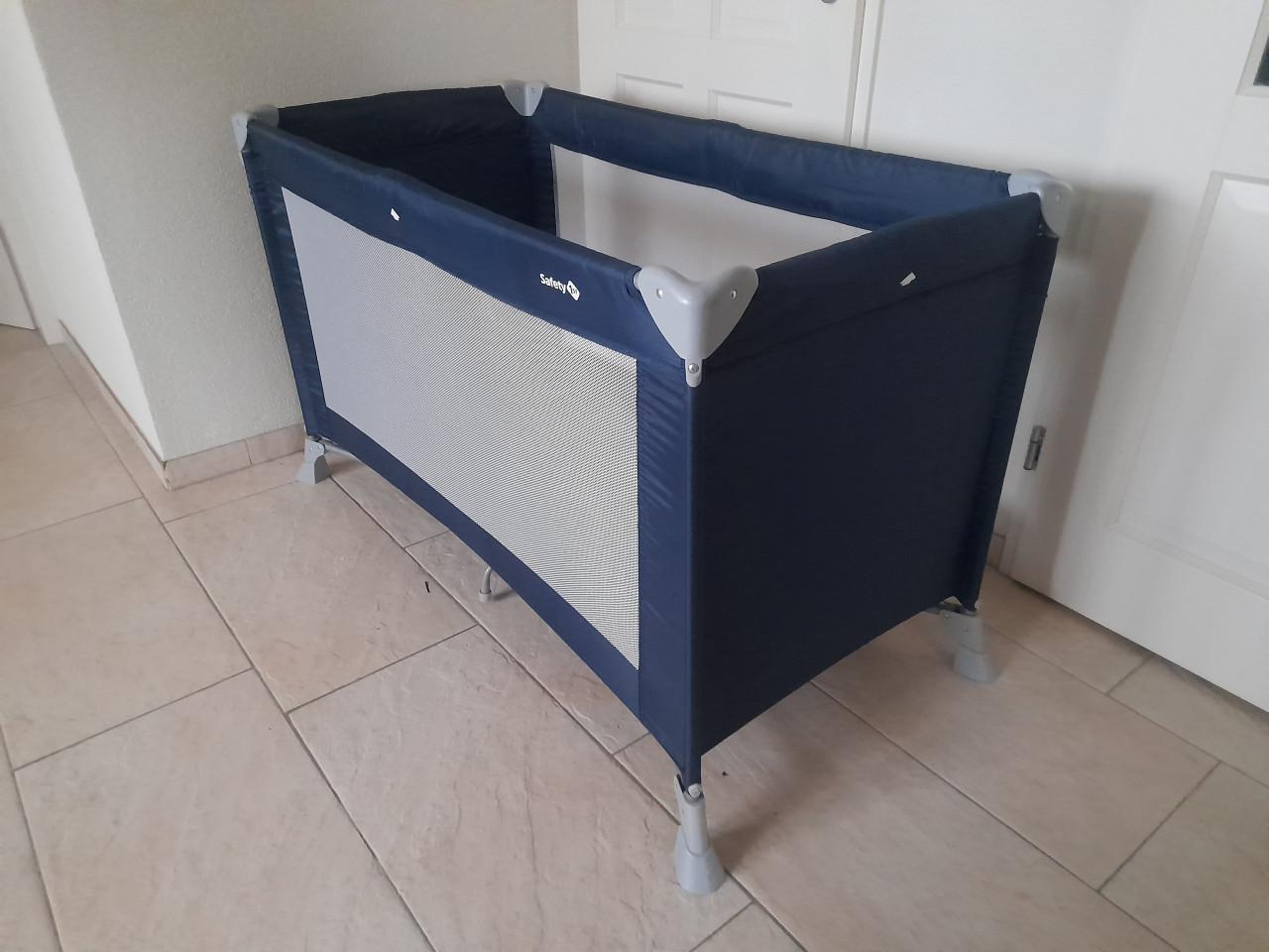 Camping bed van Safety (in goede nette staat )