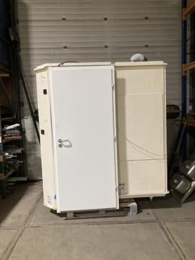 Douche & toilet unit