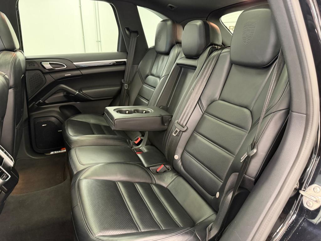 Porsche Cayenne 3.0 s e-hybrid platinum edition | dealer ond. | org. nl | t