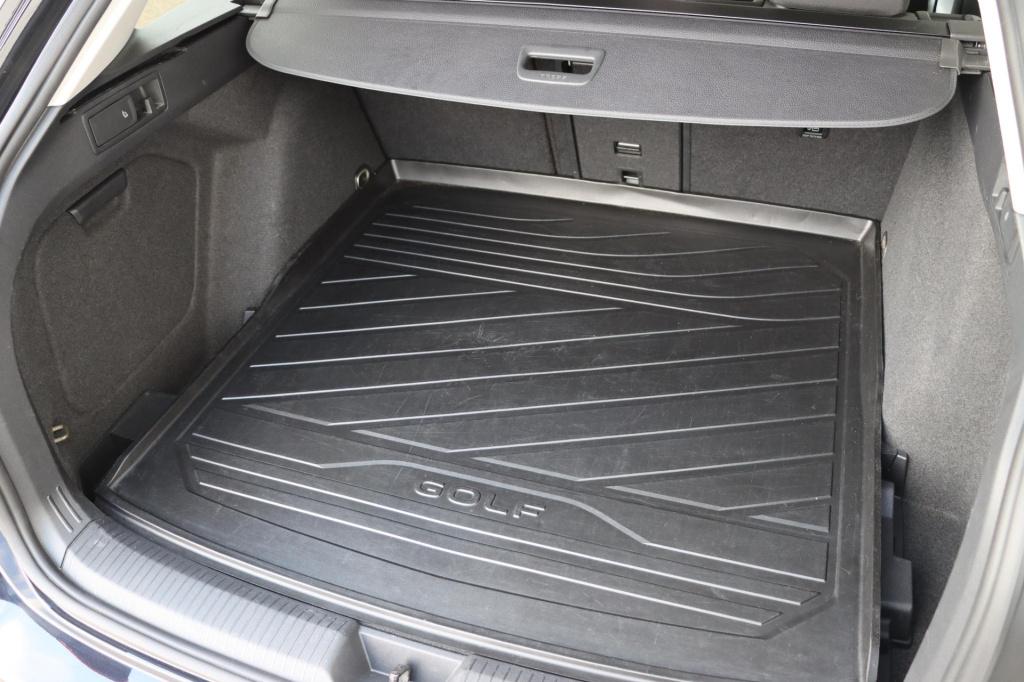 Volkswagen Golf variant 1.0 etsi life business 110pk dsg7