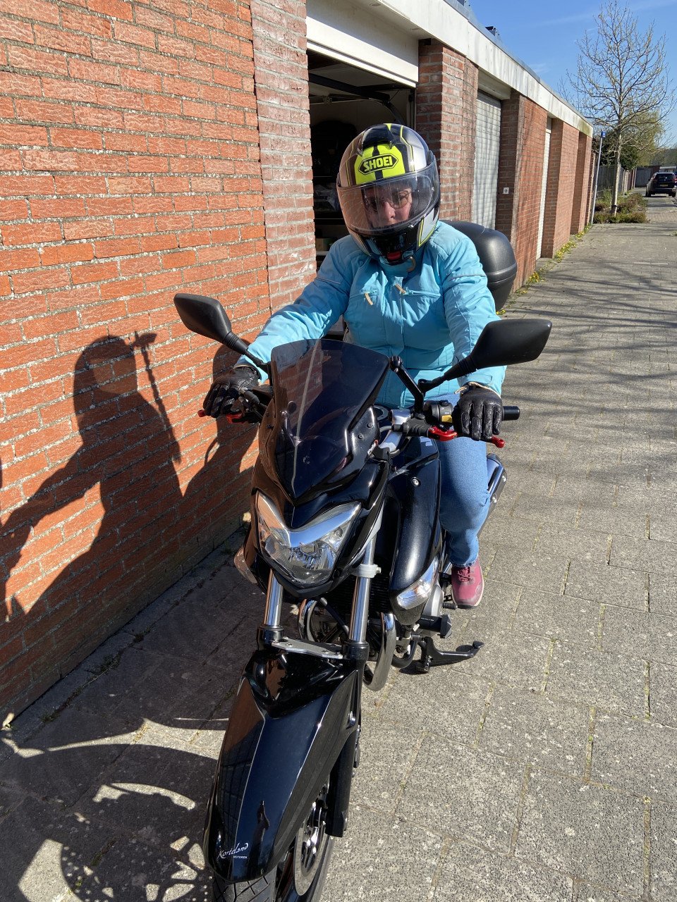 Motor Suzuki GS 250 Inazuma