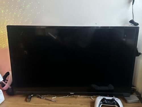 Philips TV, model 32PHS4503/12
