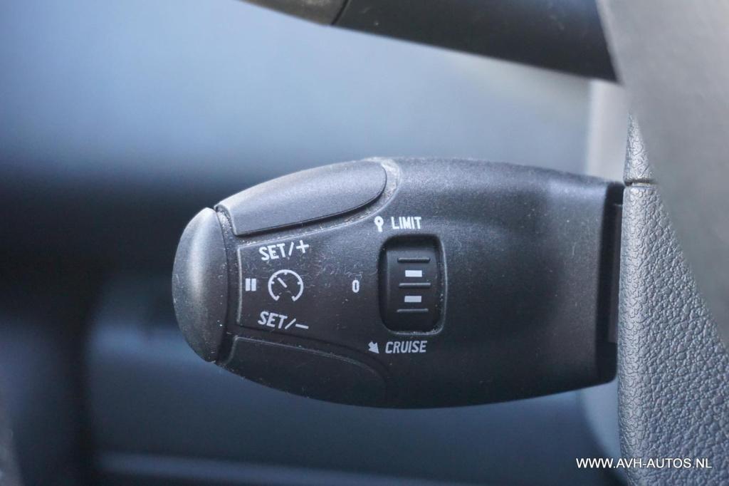 Peugeot 5008 1.6 thp allure 5 - persoons!