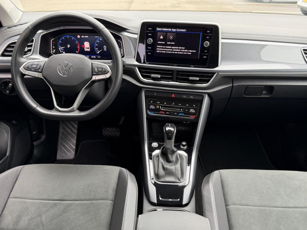 Volkswagen T-roc 1.5 tsi 150pk dsg style | dode hoek | camera | keyless | e