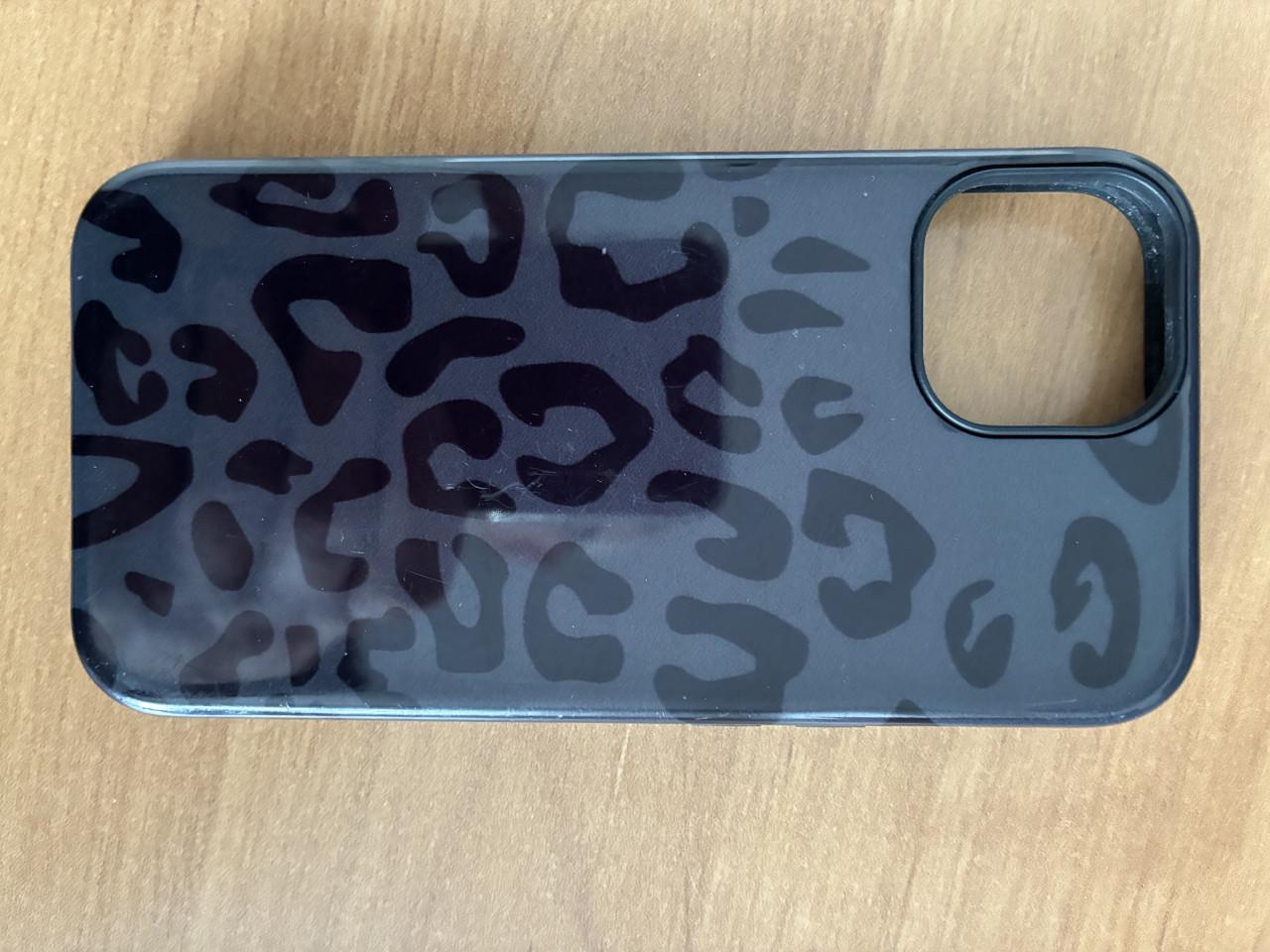 IPhone 13 in extreem goede staat (onbeschadigd)