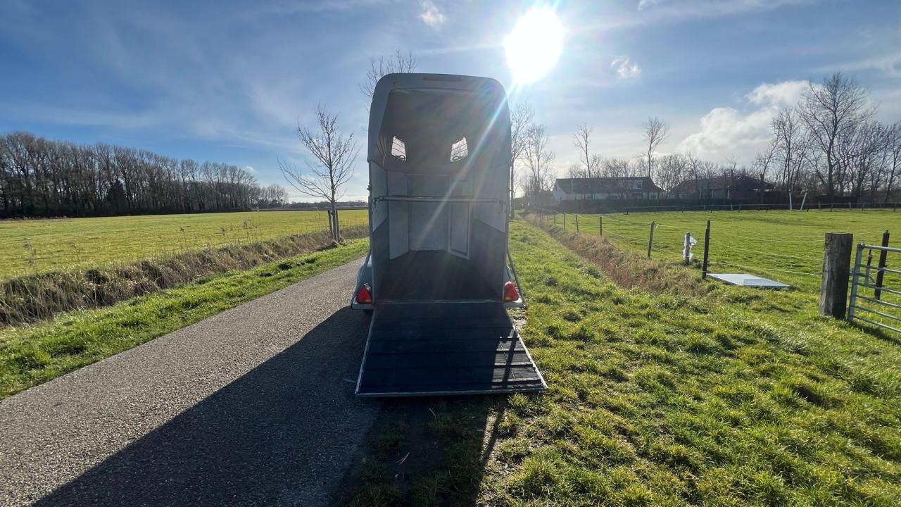 Mooie 1,5 paards trailer