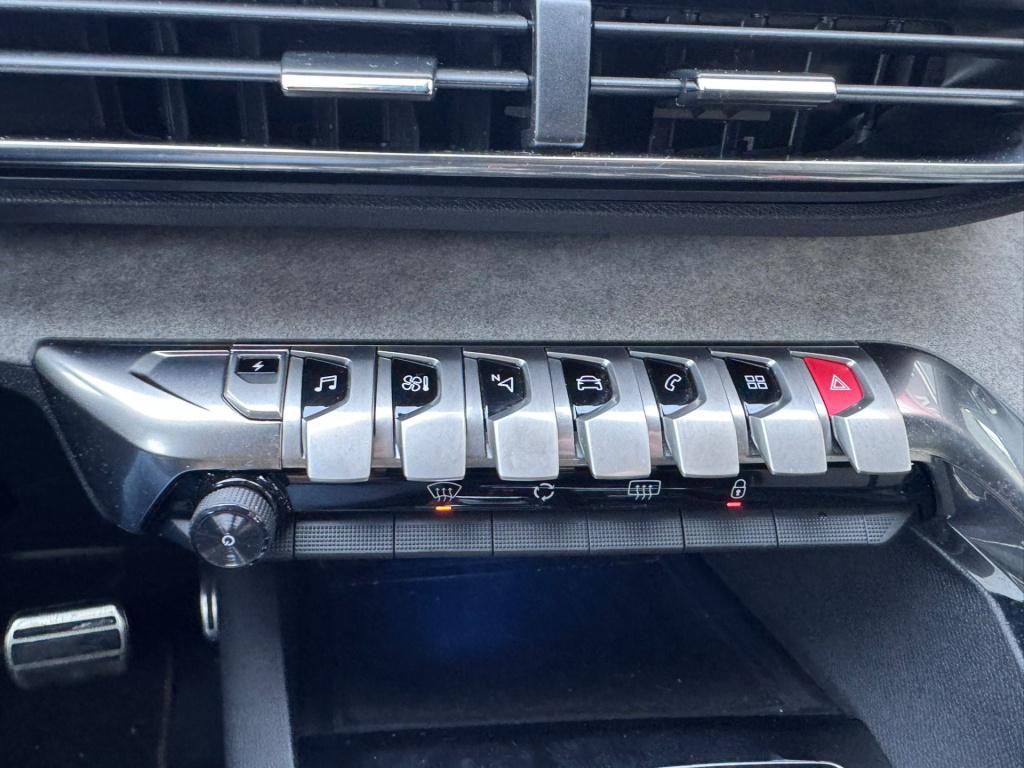 Peugeot 3008 1.6 hybrid4 300 gt