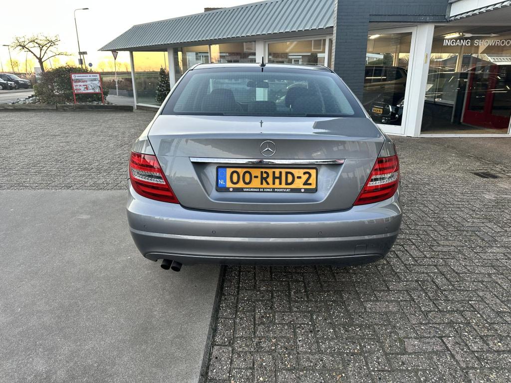 Mercedes-Benz C-Klasse 180 business class