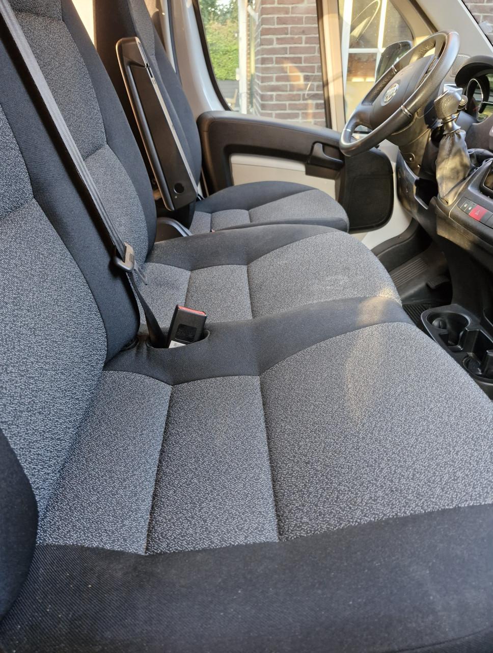 ISRI Draaiplateau en passagiersbank voor Ducato, Boxer en Jumper