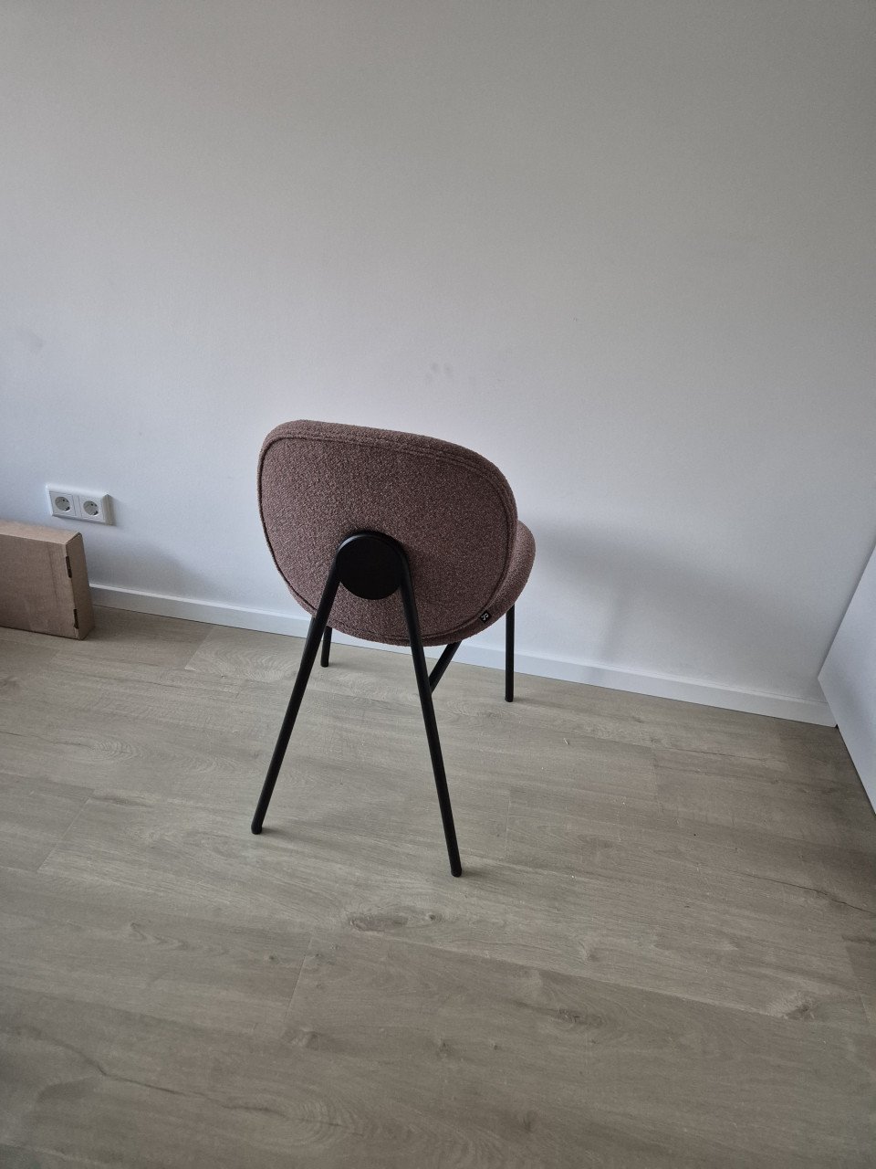 Twee eetkamerstoelen