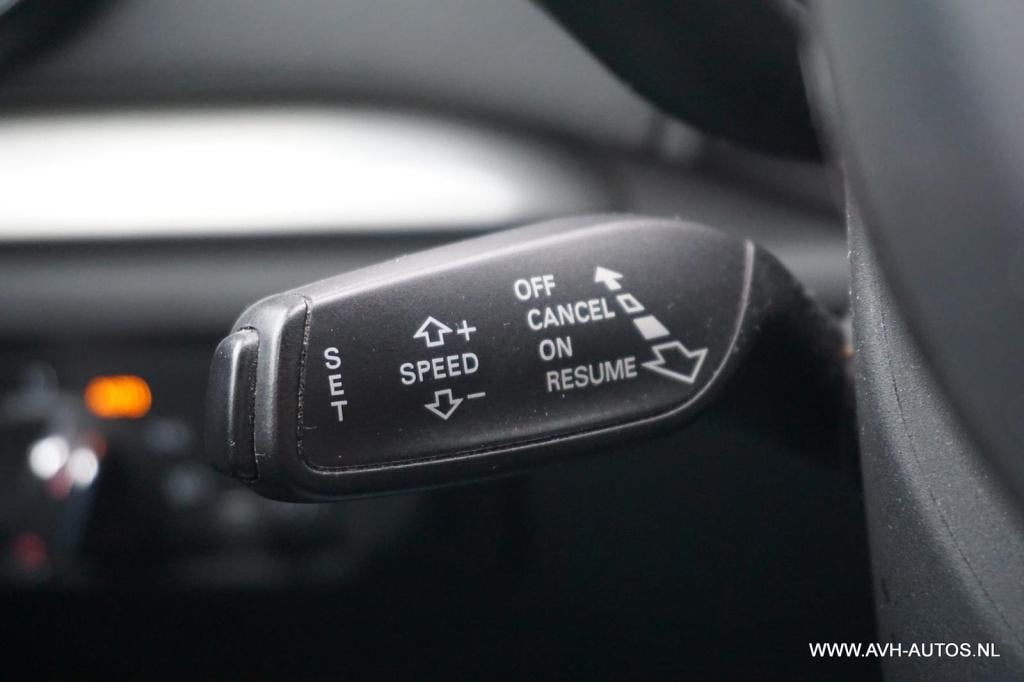 Audi A3 limousine 1.4 tfsi cod ambition pro line s