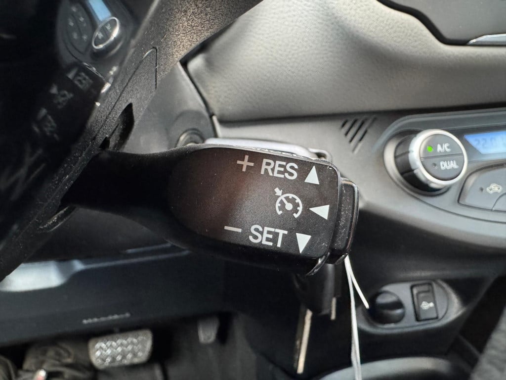 Toyota Yaris 1.5 hyb. energy