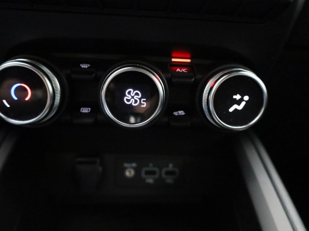 Renault Clio 1.6 e-tech hybrid 140 zen | automaat | cruise control | naviga
