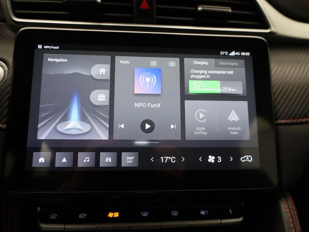 MG Zs Ev long range luxury 70 kwh