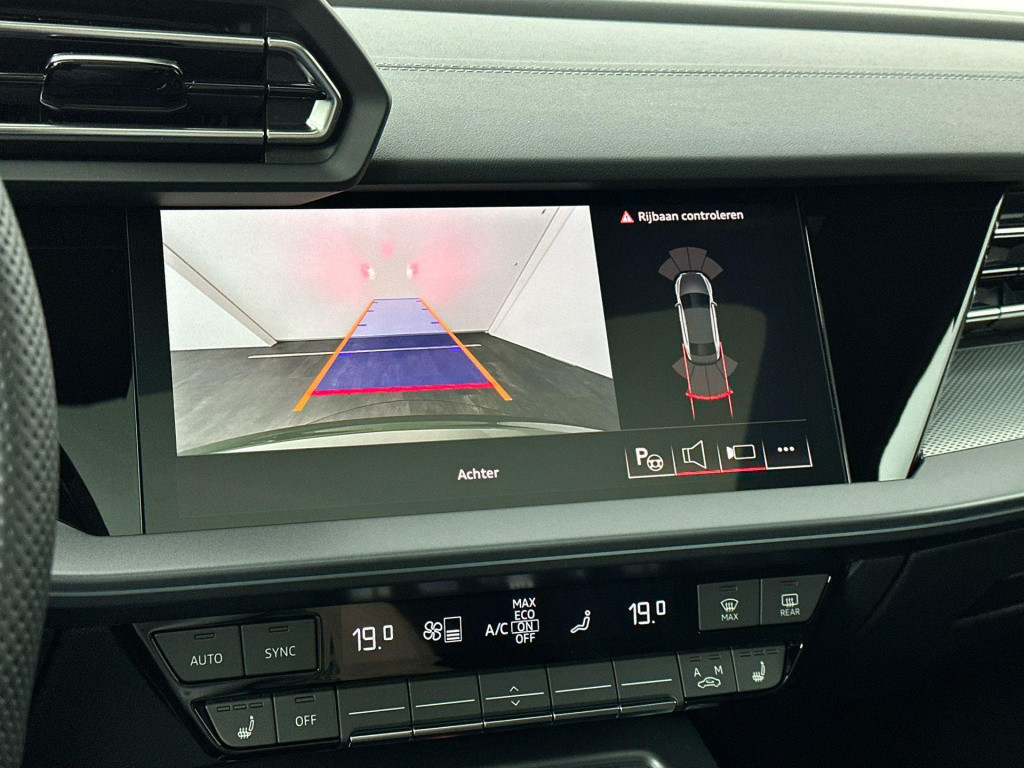 Audi A3 limousine 35 tfsi s edition