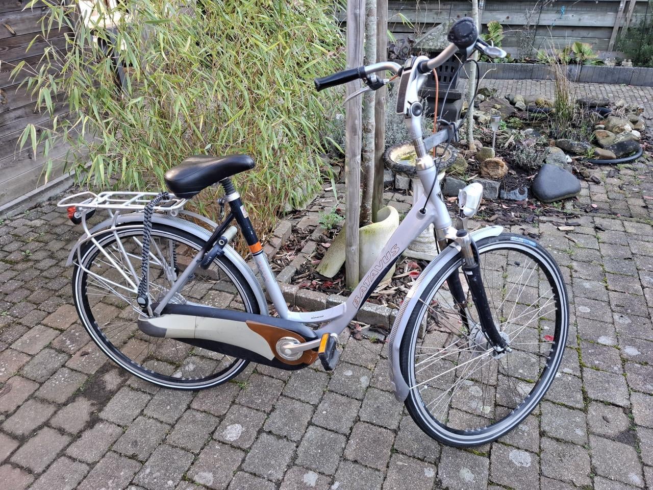 Gratis Opknap/ onderdelen fiets