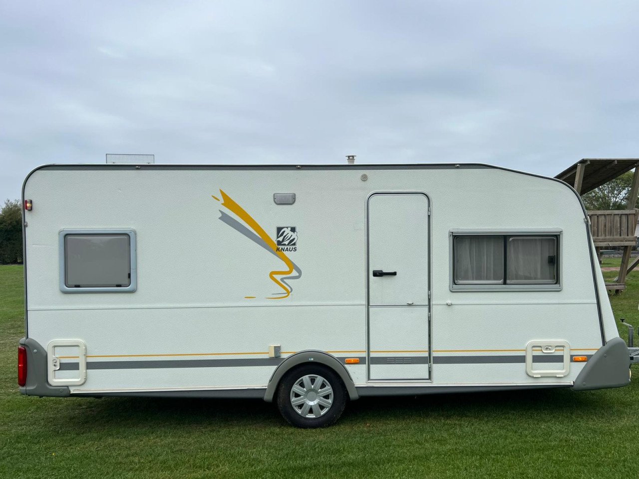 Knaus Sudwind 1998+Voortent - Nieuwe Staat