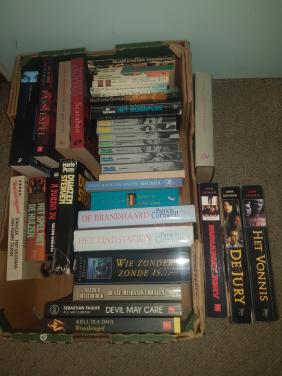 Doos boeken in goede staat