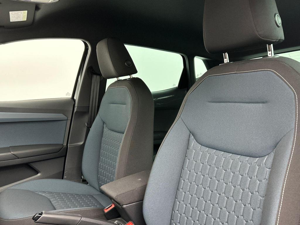 Seat Ibiza style business connect 1.0 ecotsi 85 kw / 115 pk h