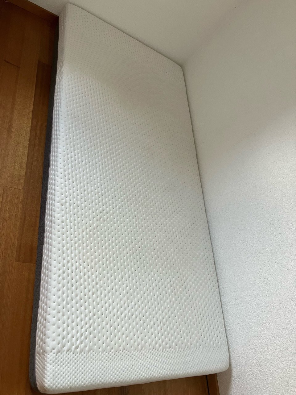 Decupre matras 90 x 200 cm.