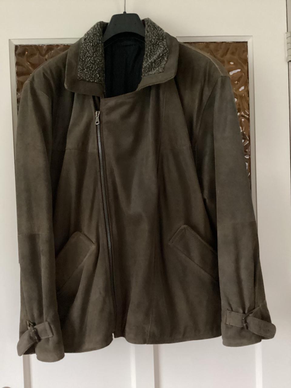 Jas van geschuurd leer