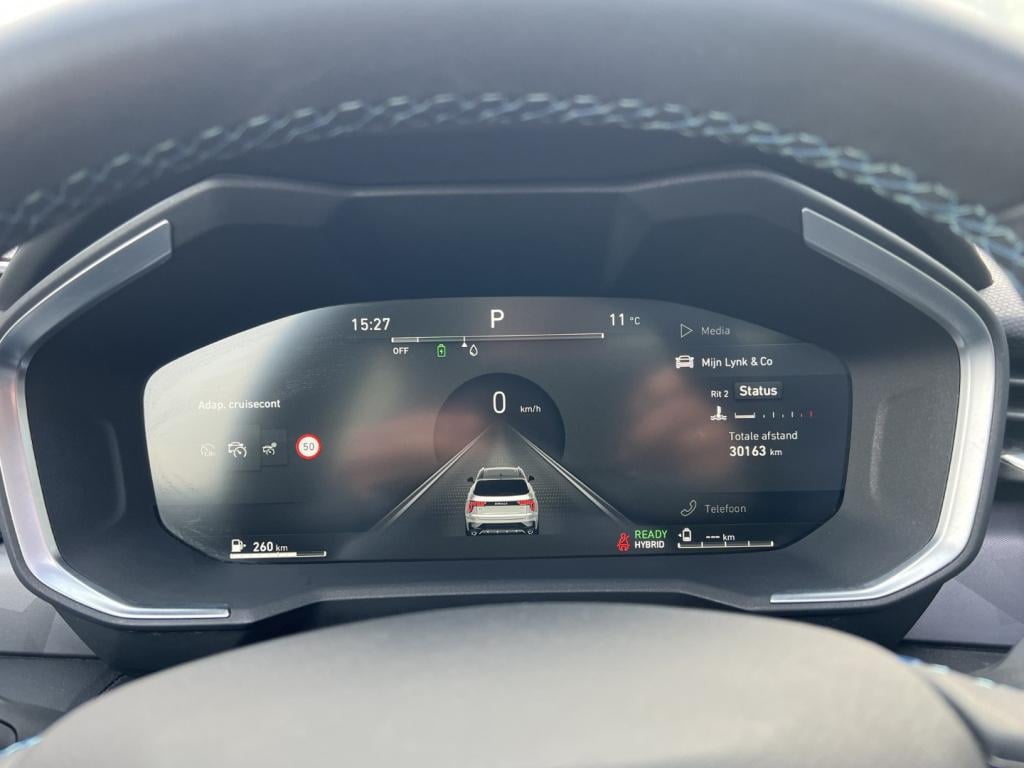 Lynk & Co 01 1.5 261pk phev 7dcth plug in hybrid , pano dak , 360gr camera 