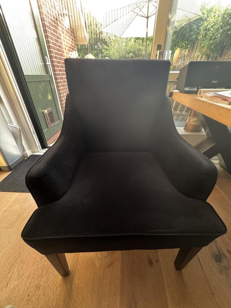 3 zwart velvet eettafelstoelen
