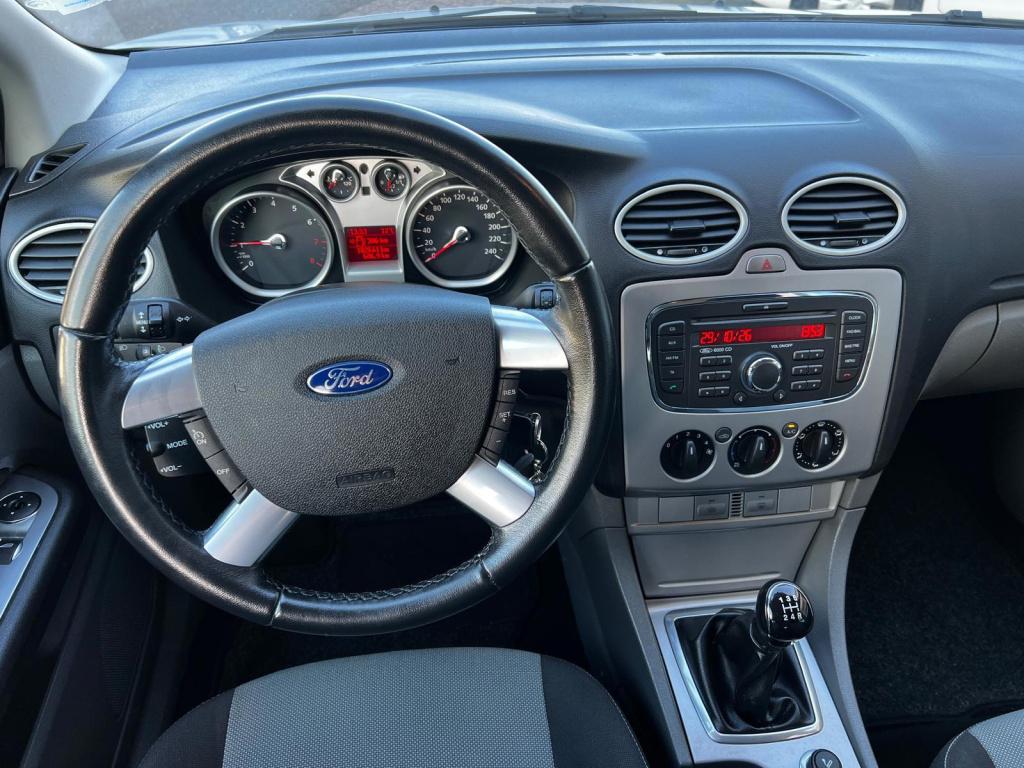 Ford Focus wagon 1.6 comfort