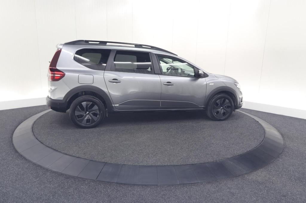 Dacia Jogger tce 100 eco-g expression | 7 zitplaatsen | camera | dodehoekde