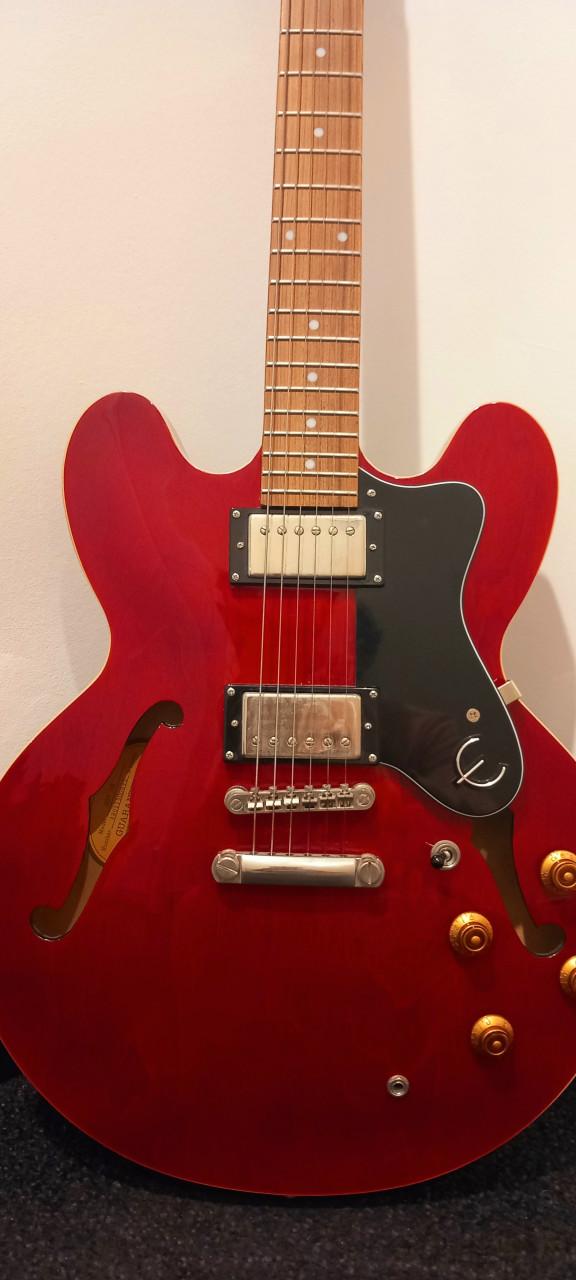 Epiphone eletrisch Gitaar met GRATIS versterker en kabel