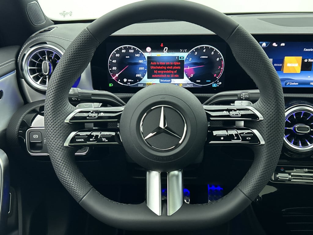Mercedes-Benz Cla 180 business solution amg | amg line plus pakket | antidi