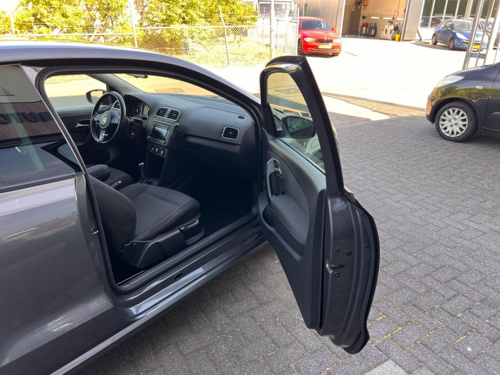 Volkswagen Polo 1.2-12v trendline