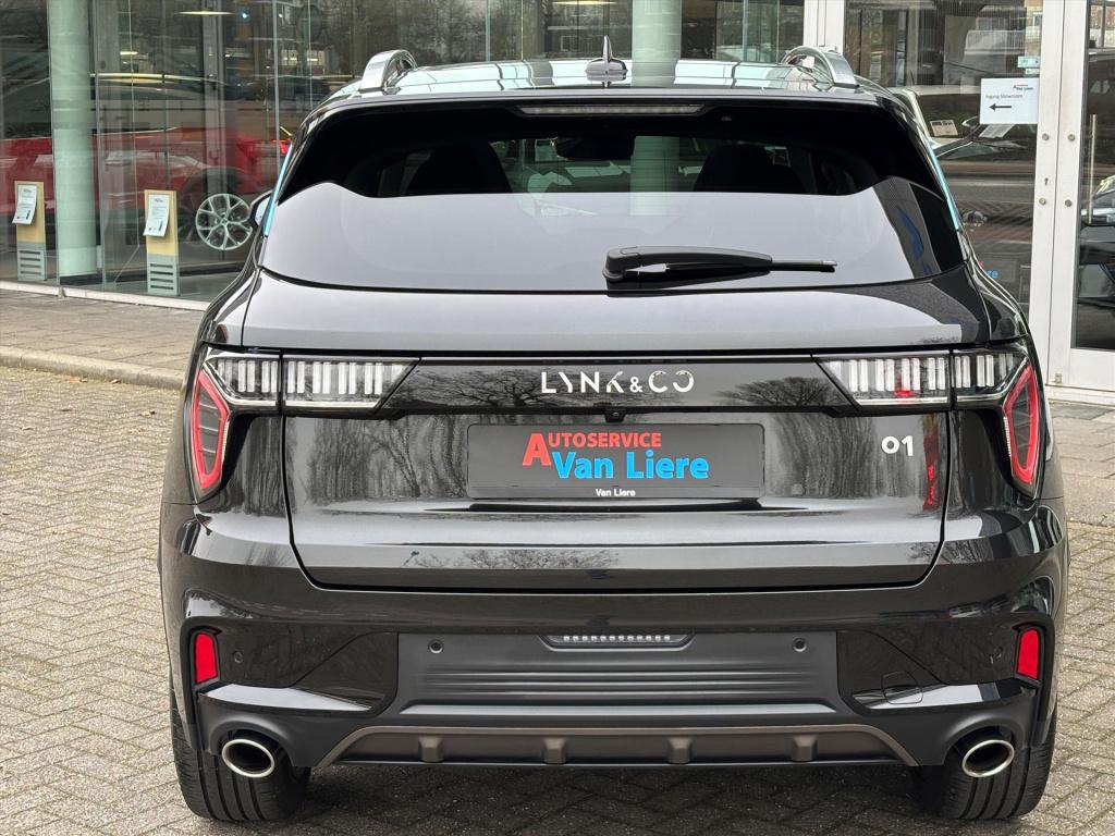 Lynk & Co 01 1.5td 261pk phev automaat| 360 gr camera| pano dak|carplay|rij
