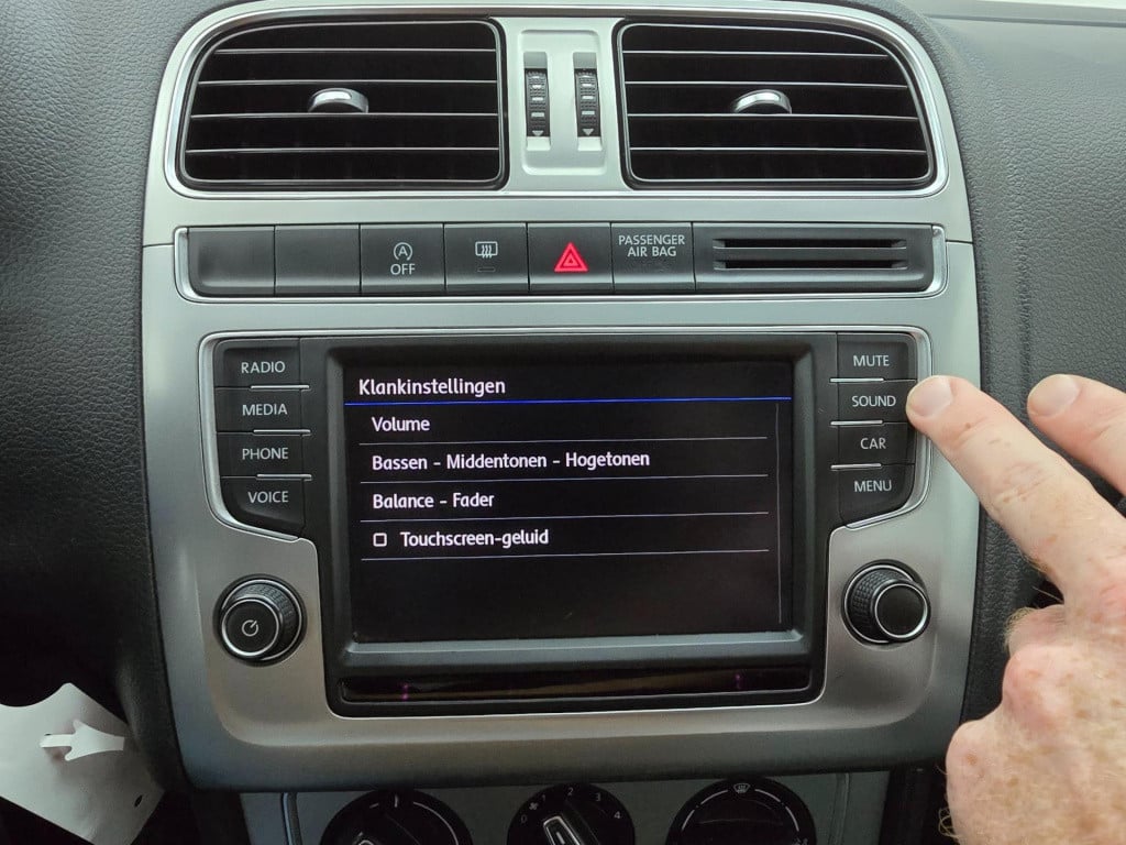 Volkswagen Polo occasion 1.0 bluemotion edition zeer zuinig met carplay rad