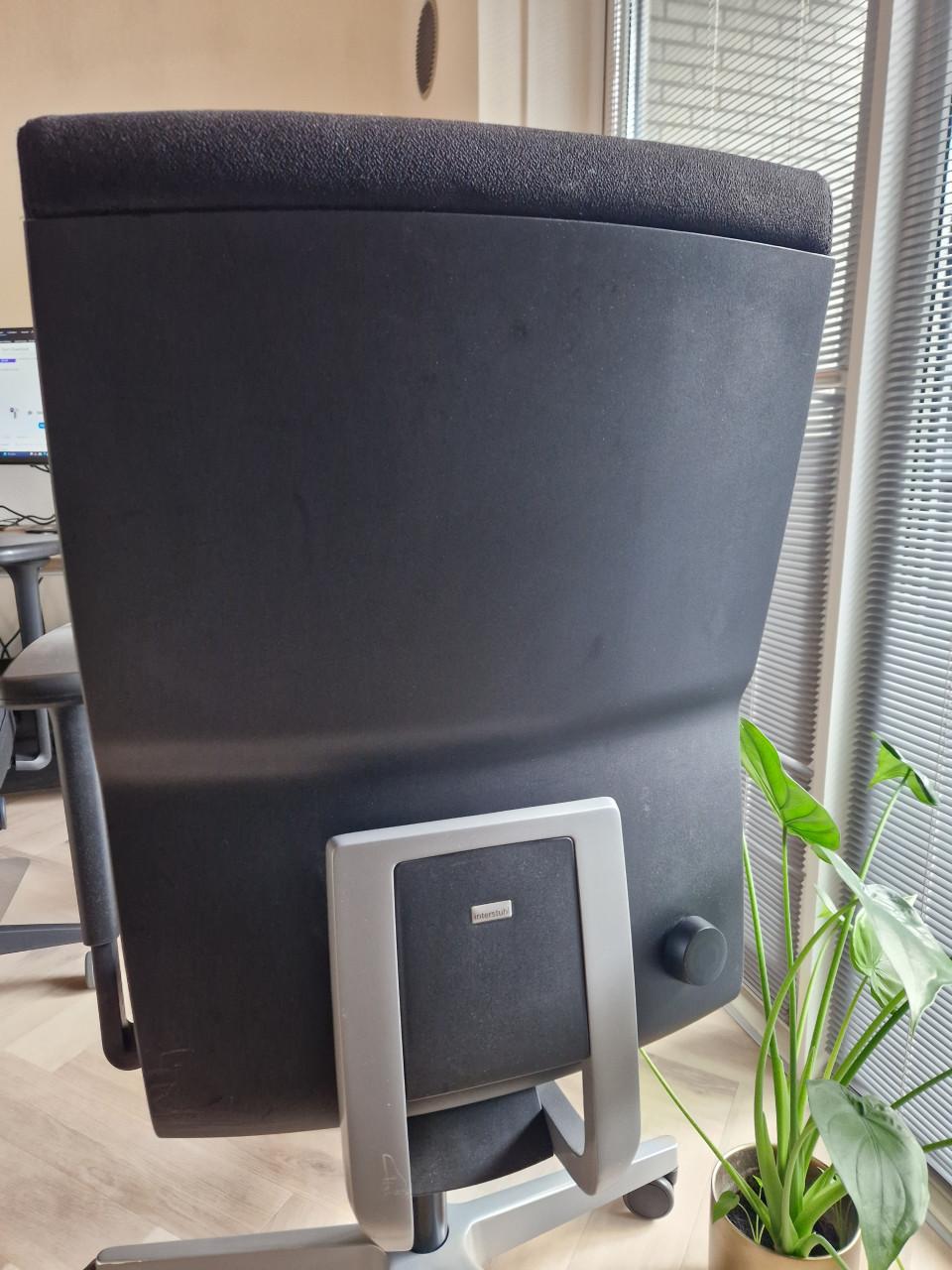 Interstuhl bureaustoel, Ergonomisch comfortabel zitten