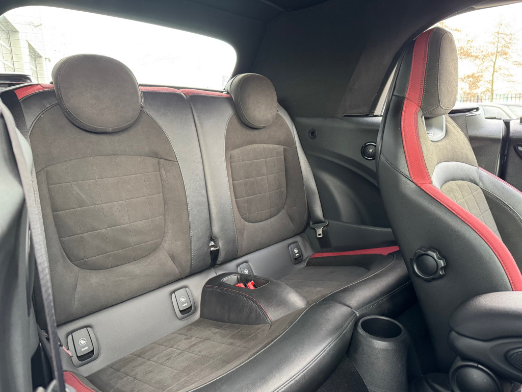 Mini Cooper S Cabrio mini 2.0 chili * jcw pakket * harman/kardon * stoelver