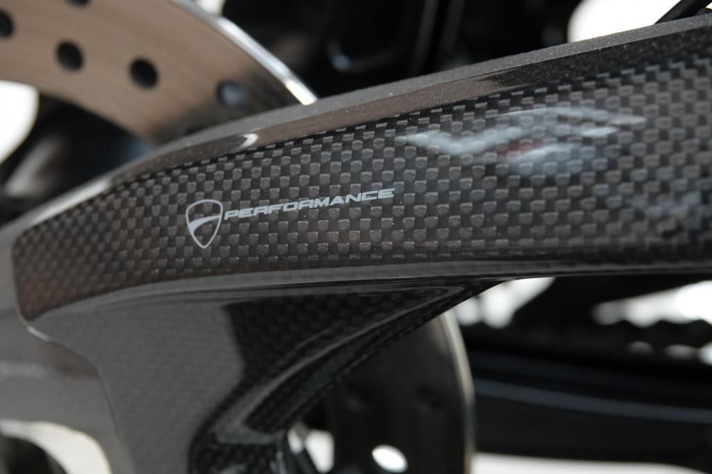 Ducati Streetfighter tour v4 s | akrapovic | carbon |