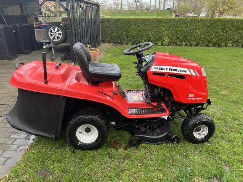 Zitmaaier Massey Ferguson Hydrostaat